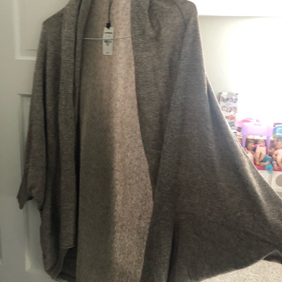 Express dolman sleeve cardigan - Picture 2 of 4